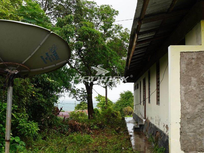 disewakan-rumah-luas-view-laut