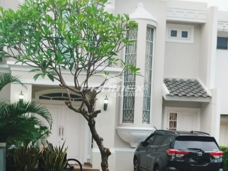 rumah-dalam-kompleks-jalan-transyogi-cibubur