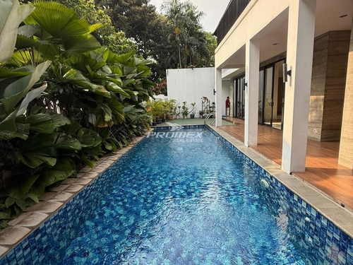 dijual-rumah-tropis-kemang