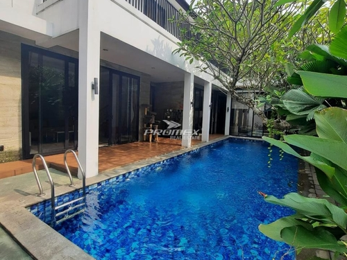 dijual-rumah-tropis-kemang