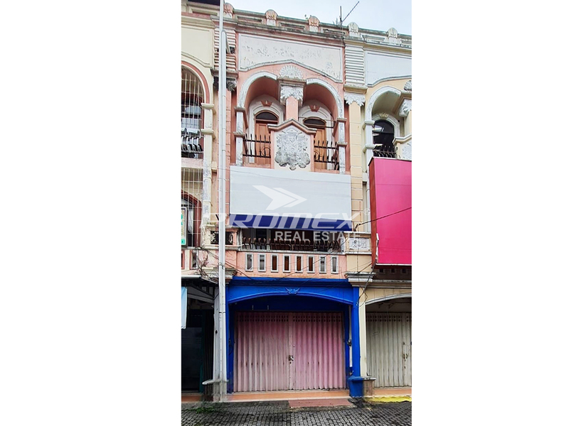 dijual-dan-disewakan-ruko-siap-pakai-di-yosodipuro-solo