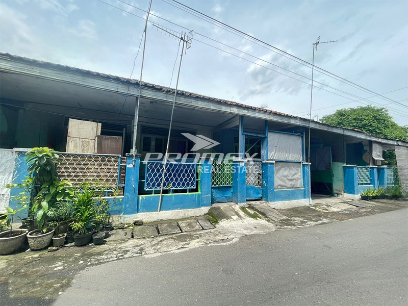 dijual-rumah-siap-huni-di-punggawan-solo