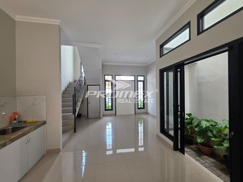 rumah-baru-siap-huni-2-lantai-harga-murah-di-megapolitan-cinere-kota-depok