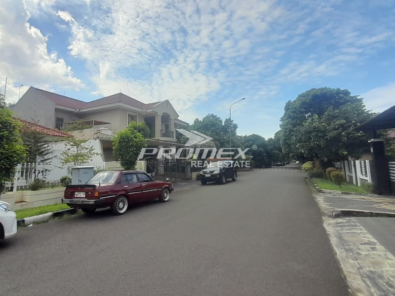 rumah-nyaman-dan-asri-dalam-komplek-di-kalibata-security-one-gate-system