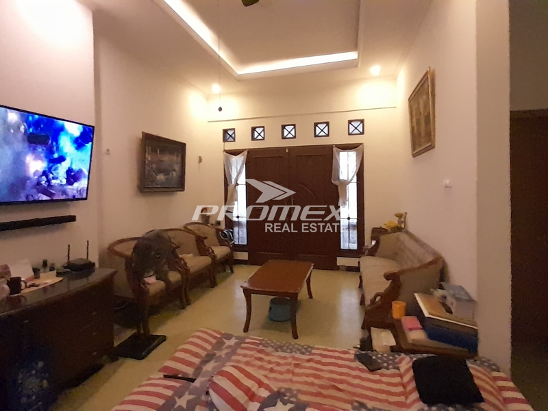 rumah-di-cilandak-barat-dekat-tol-andara-dan-tb-simatupang-riw-jalan-lebar