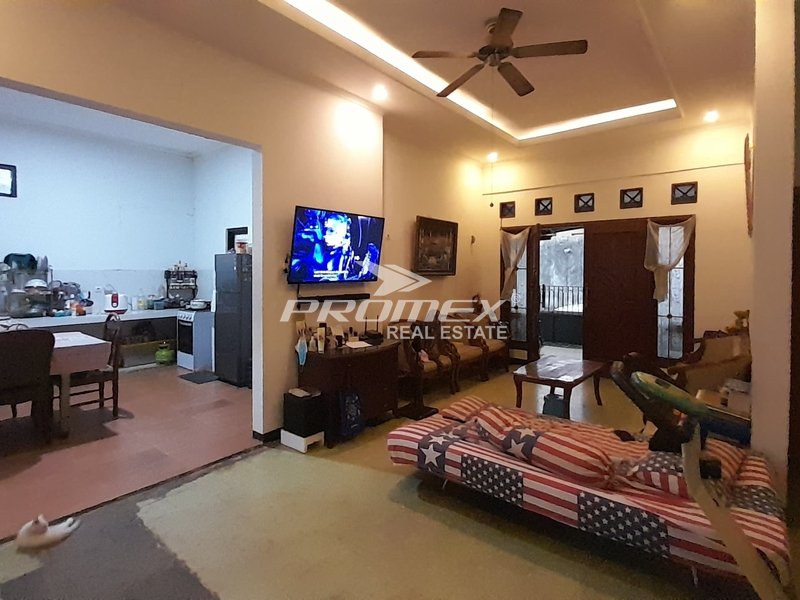 rumah-di-cilandak-barat-dekat-tol-andara-dan-tb-simatupang-riw-jalan-lebar