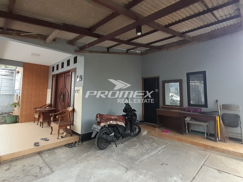 rumah-di-cilandak-barat-dekat-tol-andara-dan-tb-simatupang-riw-jalan-lebar