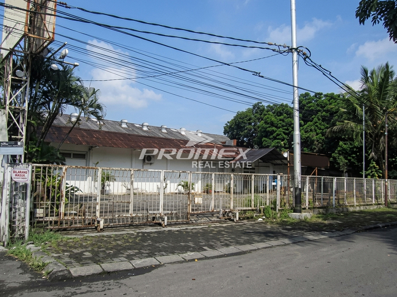 Dijual Toko dan Gudang Strategis di Jajar, Solo