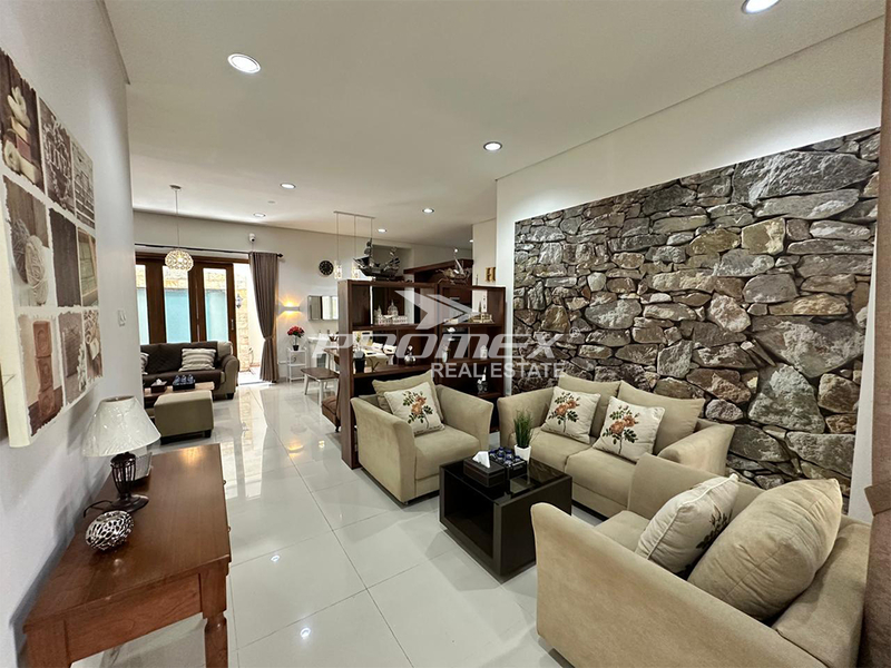 dijual-rumah-nyaman-dan-full-furnish-siap-huni-di-perum-alexandria-karanganyar