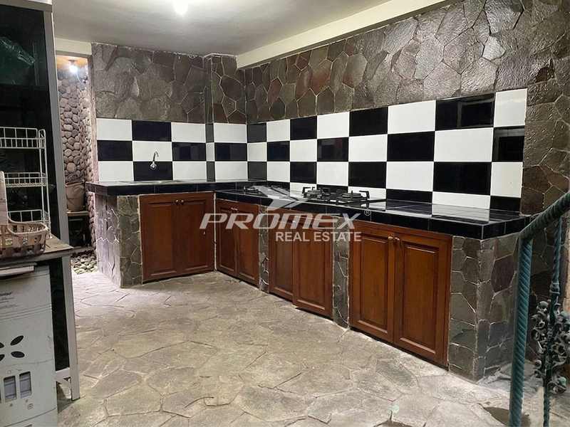 dijual-guest-house-siap-huni-di-gajahan-karanganyar