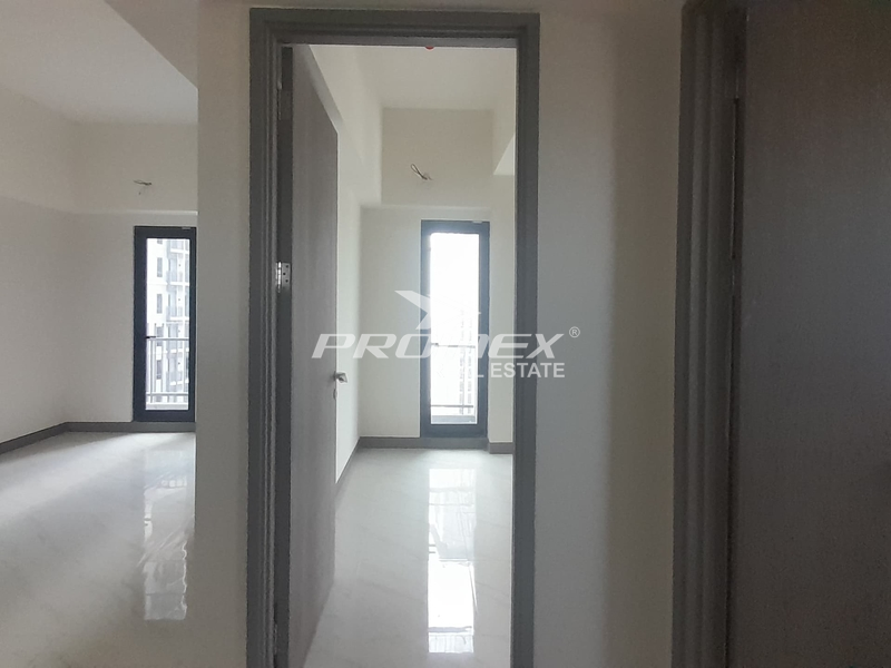 apartemen-pakuwon-residence-pekayon-bekasi-view-pool-city-posisi-hook-kondisi-baru