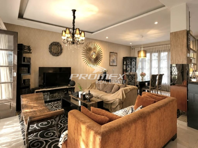 dijual-rumah-sultan-dibawah-harga-pasar