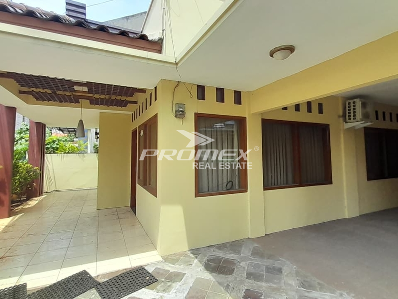 rumah-di-cawang-dekat-di-panjaitan-dan-pintu-tol-wiyoto-wiyono-cocok-juga-untuk-investasi-kost-an