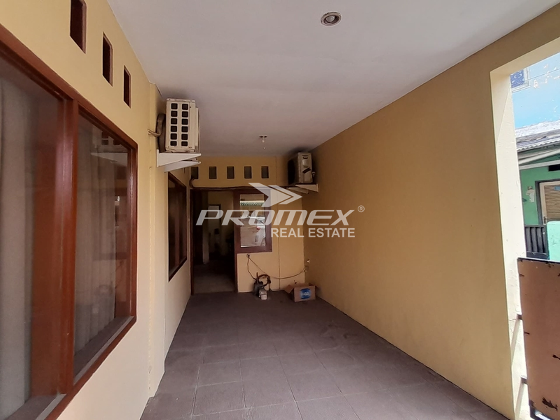 rumah-di-cawang-dekat-di-panjaitan-dan-pintu-tol-wiyoto-wiyono-cocok-juga-untuk-investasi-kost-an