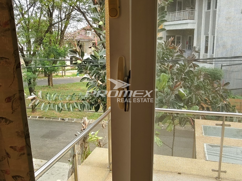 dijual-rumah-siap-huni-lippo-cikarang