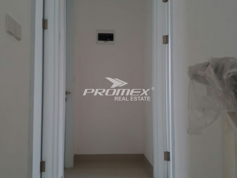 dijual-rumah-2-lantai-jakarta-garden-city