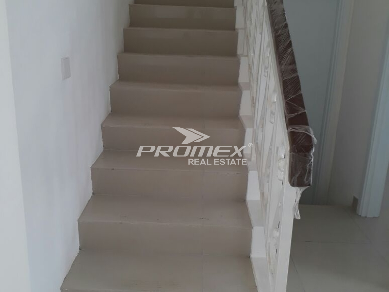 dijual-rumah-2-lantai-jakarta-garden-city