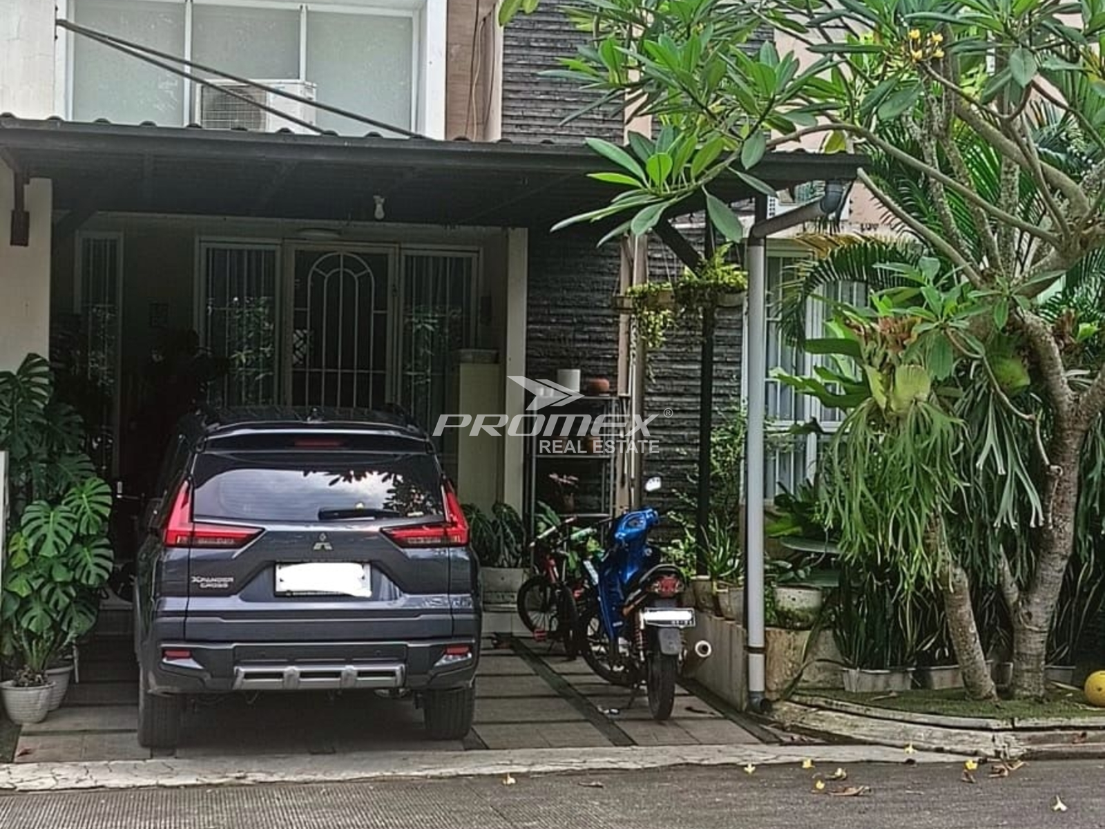 dijual-rumah-vanya-park