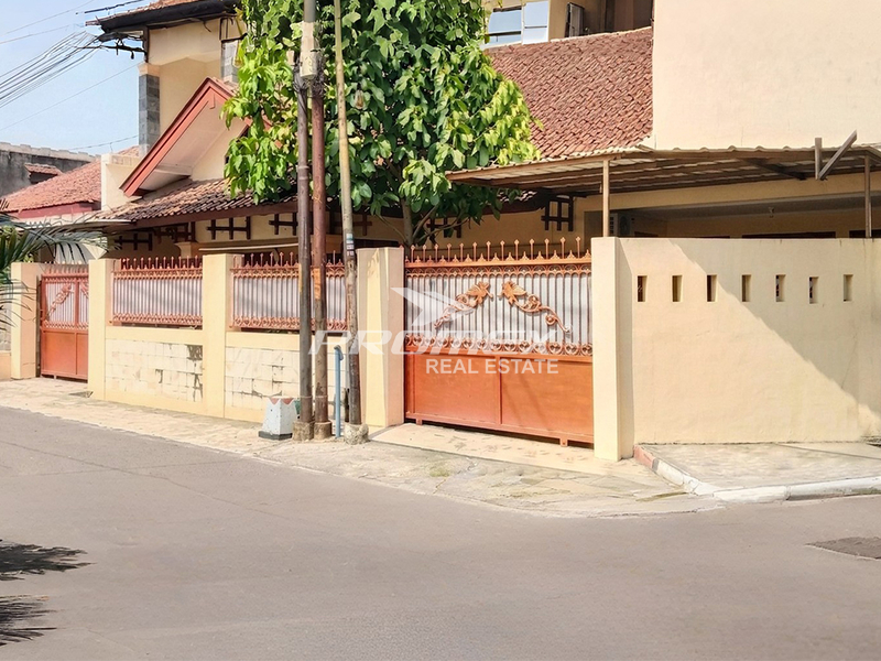 Dijual Rumah Siap Huni di Sumber, Solo