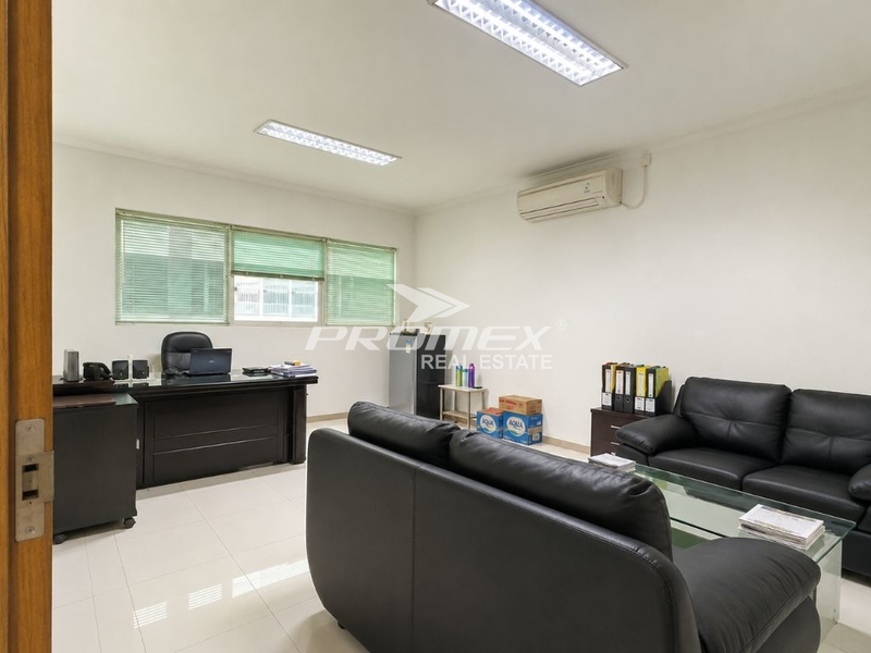 dijual-gedung-industri-4-lantai