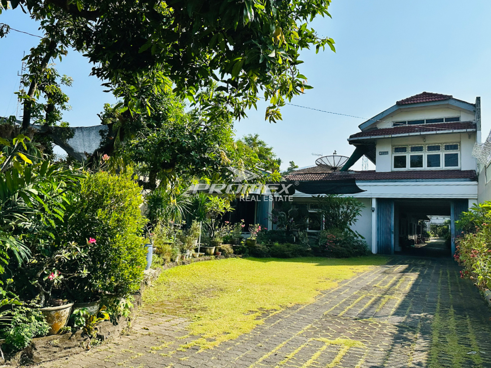 dijual-rumah-kantor-di-jl-adi-sucipto-karanganyar