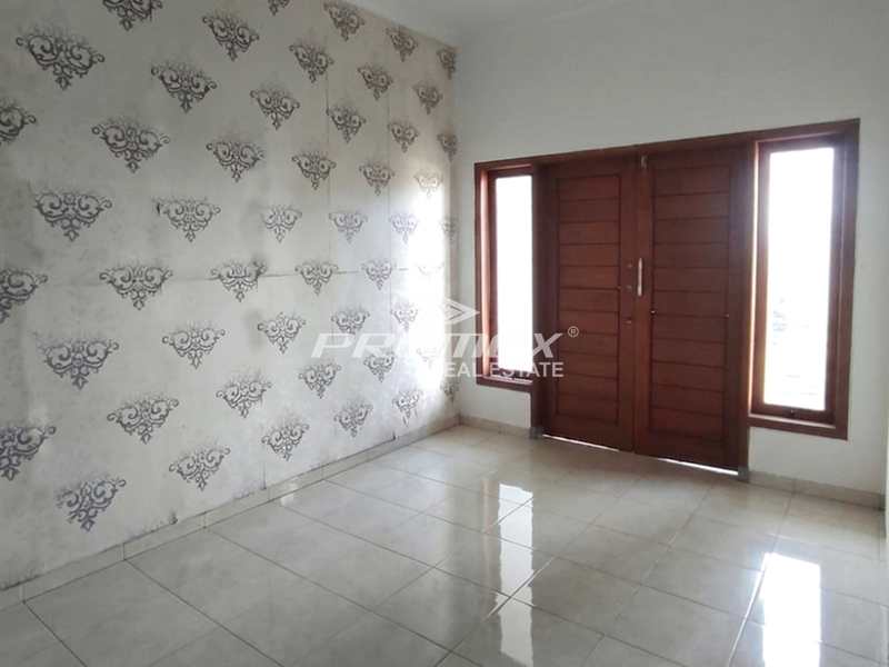 dijual-rumah-siap-huni-di-mangkubumen-solo