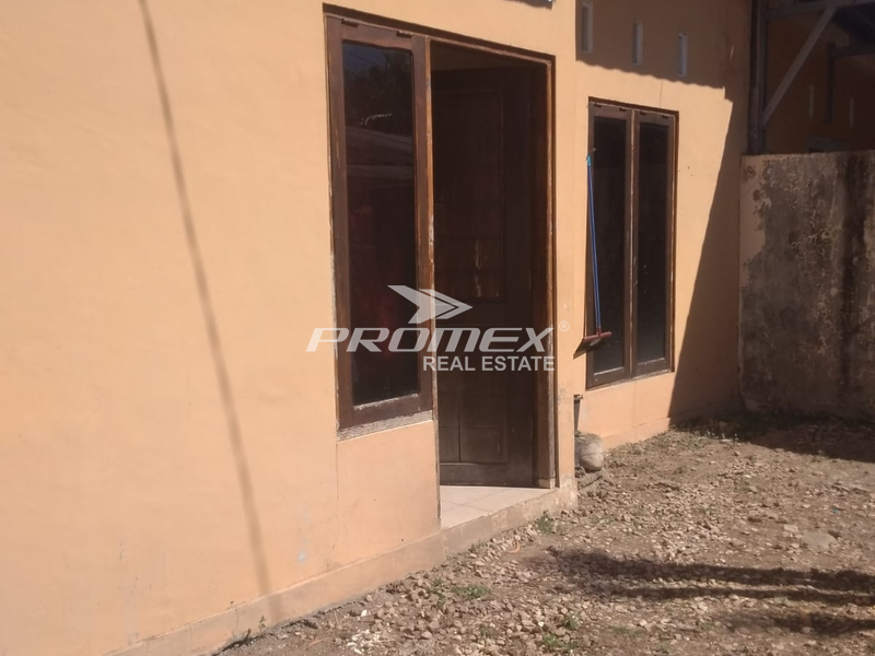 DIJUAL RUMAH LOKASI WALIKOTA FULL PAGAR DEKAT KAMPUS KEBIDANAN