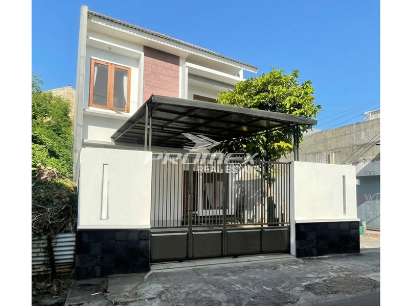 Dijual Rumah Siap Huni di Jl. Tirtosumirat, Solo