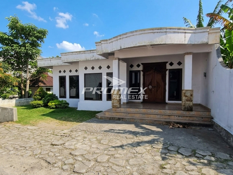 Dijual Villa Siap Huni di Tawangmangu, Karanganyar