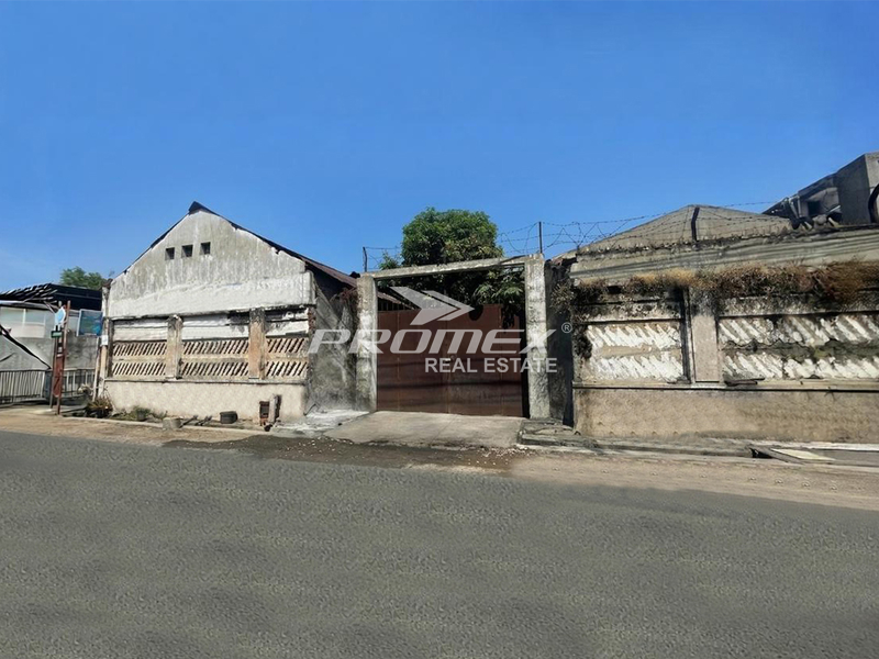 Dijual Rumah Tempat Usaha di 