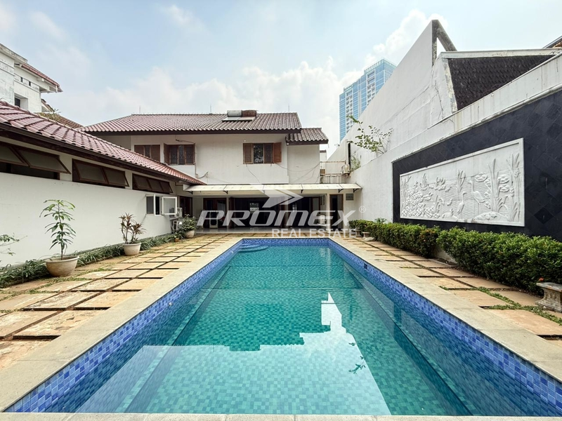 di-bawah-pasaran-rumah-2-lantai-pool-hanya-900-meter-ke-mrt-blok-m-lokasi-kebayoran-baru-jaksel