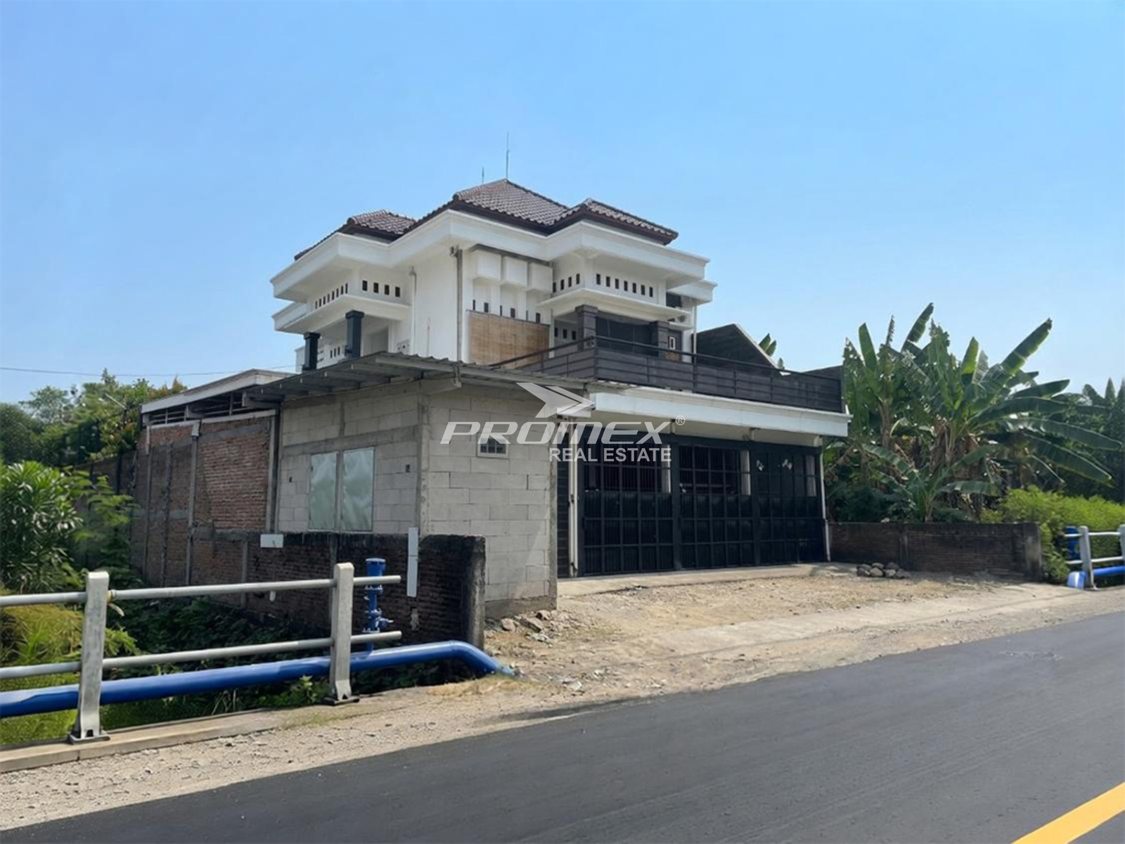 dijual-rumah-ruko-di-dagen-karanganyar