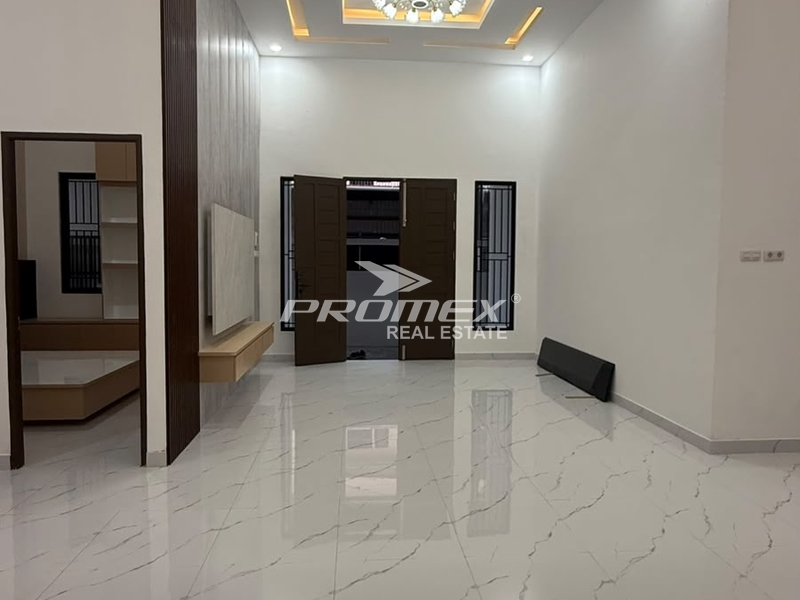 rumah-dijual-jl-sutoyo-gg-karya-baru-tengah
