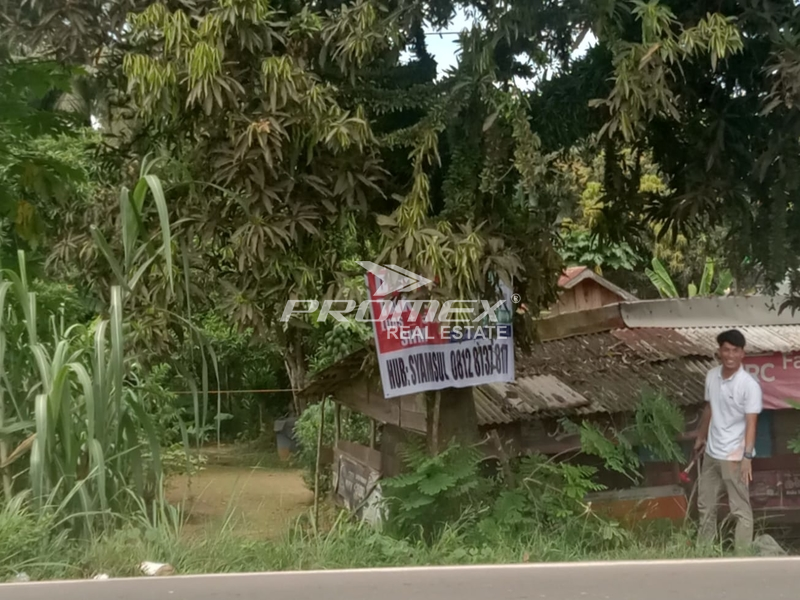 Tanah Dijual di pinggir jalan