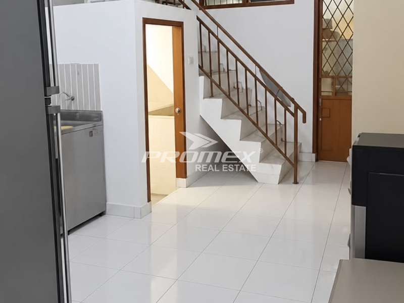 dijual-rumah-di-tengah-kota-jl-krakatau