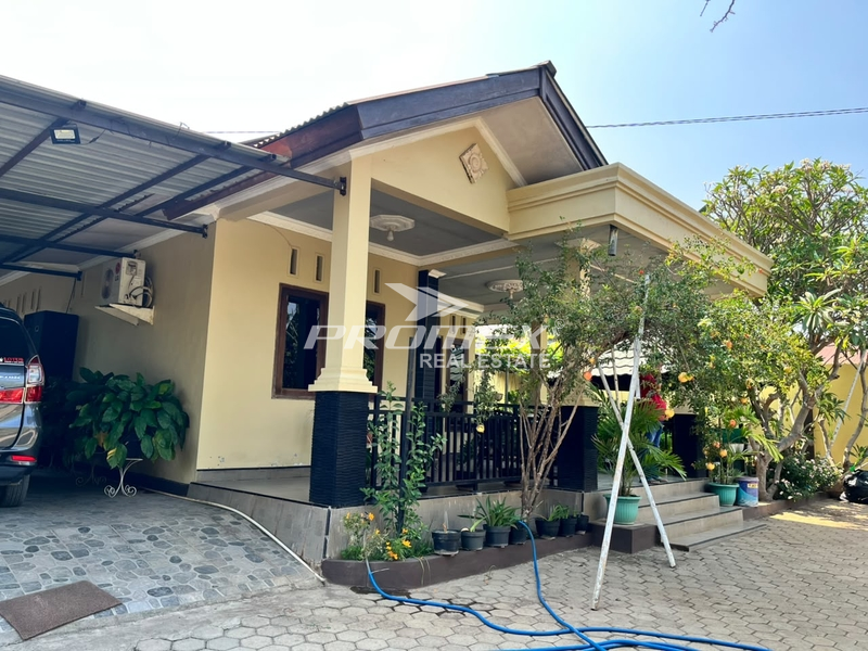 Di Jual Rumah di TDM - Tengah Kota KUPANG