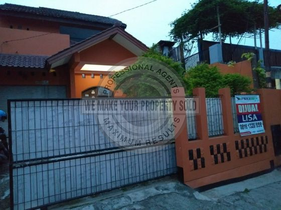 Dijual Cepat Rumah  Kos Lokasi Strategis Jatirahayu Bekasi