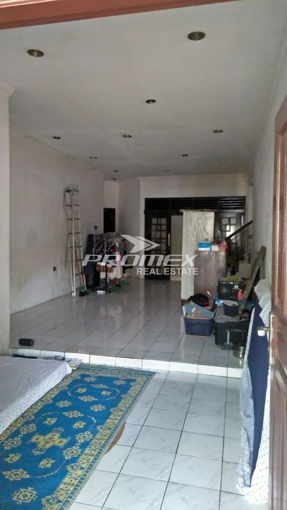 dijual-rumah-siap-huni-strategis-cluster-grand-galaxy-city